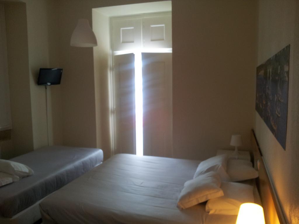 Casa Joao Chagas Guesthouse, Constancia, By Viva A Vida - Alojamentos E Hotels Стая снимка